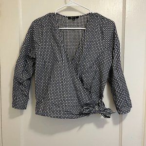 Madewell textured cotton gingham wrap blouse in deep navy, size small